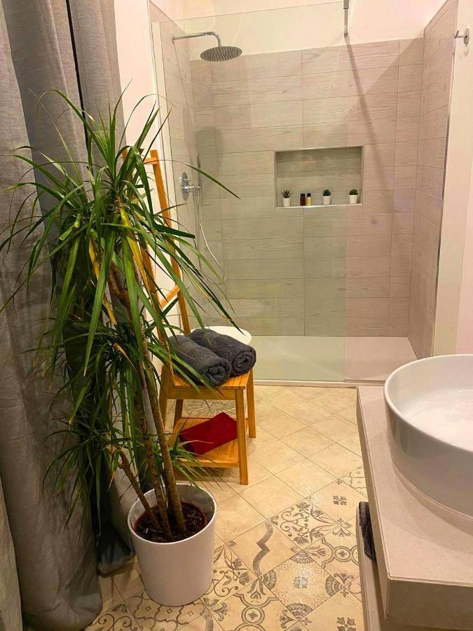 Casa Vacanza Sofa 호텔 사사리 외부 사진