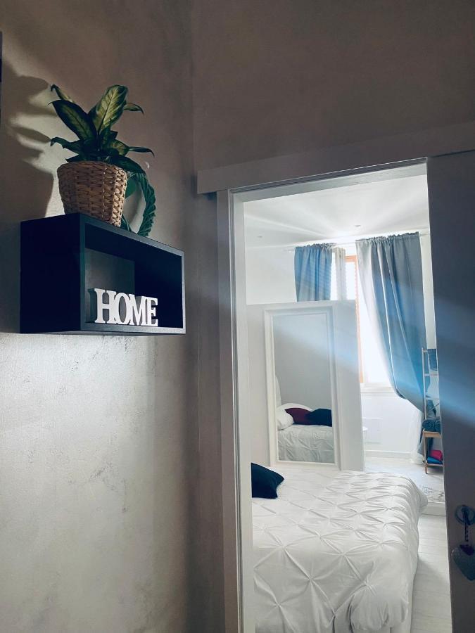 Casa Vacanza Sofa 호텔 사사리 외부 사진