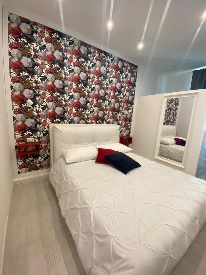 Casa Vacanza Sofa 호텔 사사리 외부 사진